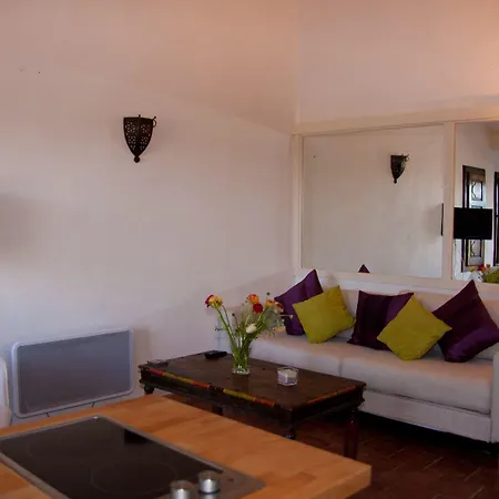 Mas De L'hospitalet Hotel Bagard